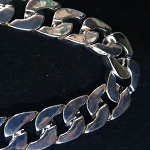 New Oversized curb silvertone curb 18" Statement necklace